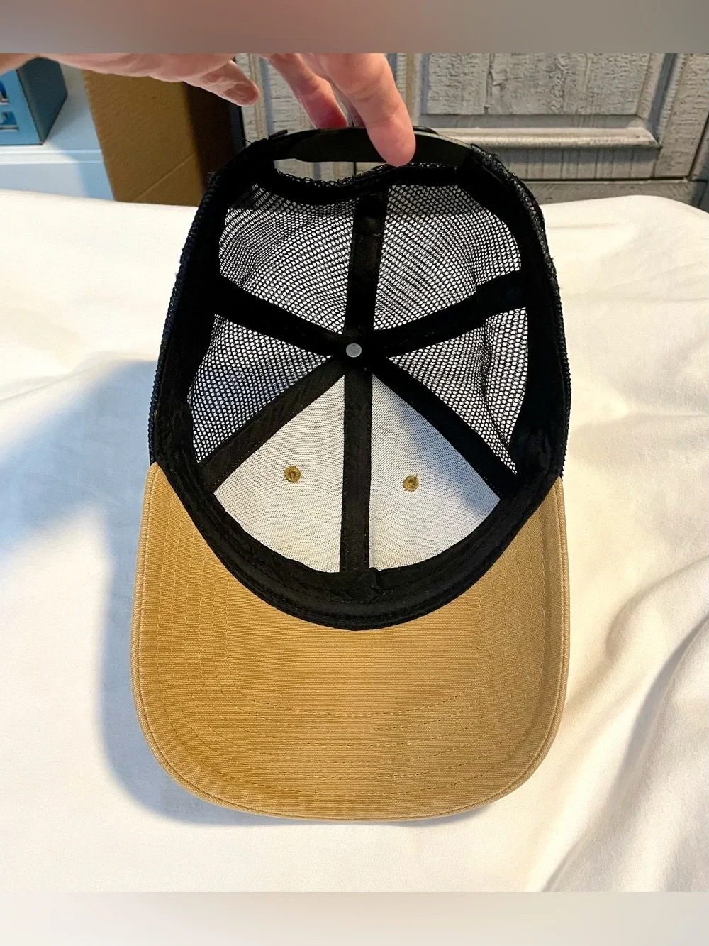 The North Face Truckers Hat - Unisex -Tan/Black -Adjustable- Clean Condition